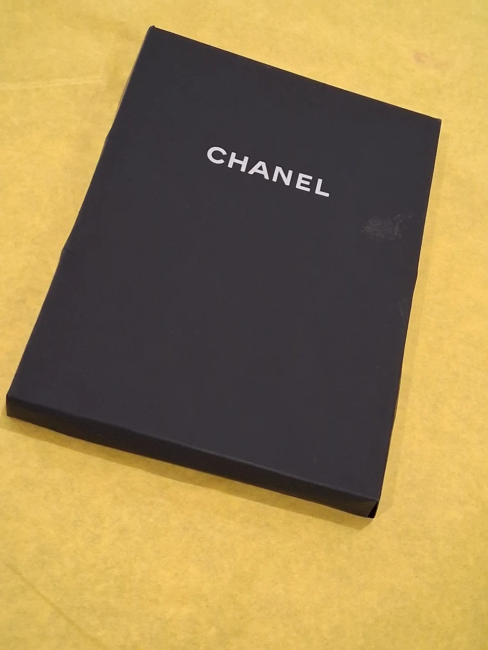 CHANEL RARE Note/ Diary with Monochrome Staircase Print - Black & White.New